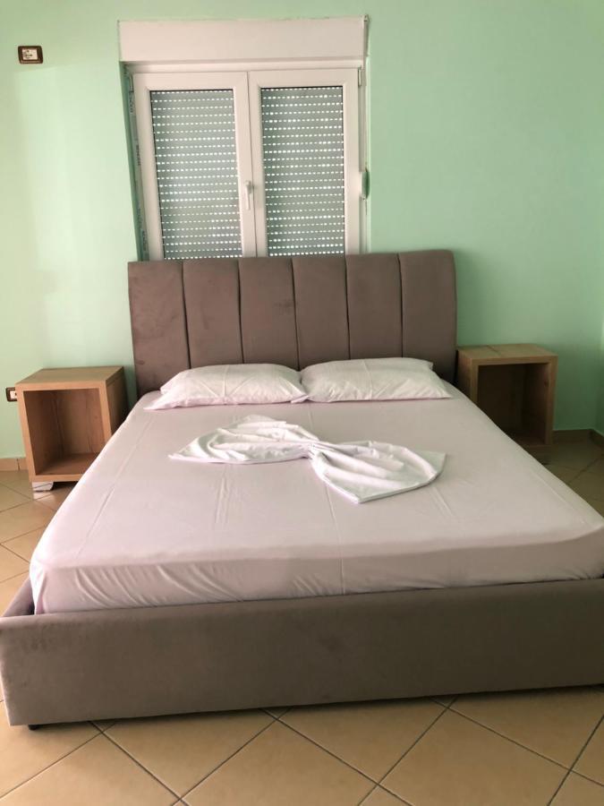 Lungomare Apartment Vlorë Eksteriør bilde