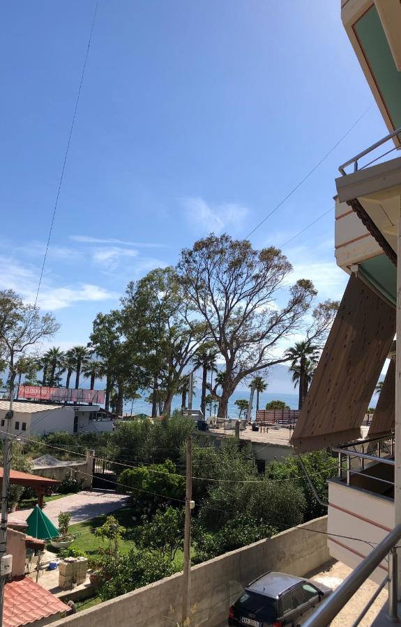 Lungomare Apartment Vlorë Eksteriør bilde