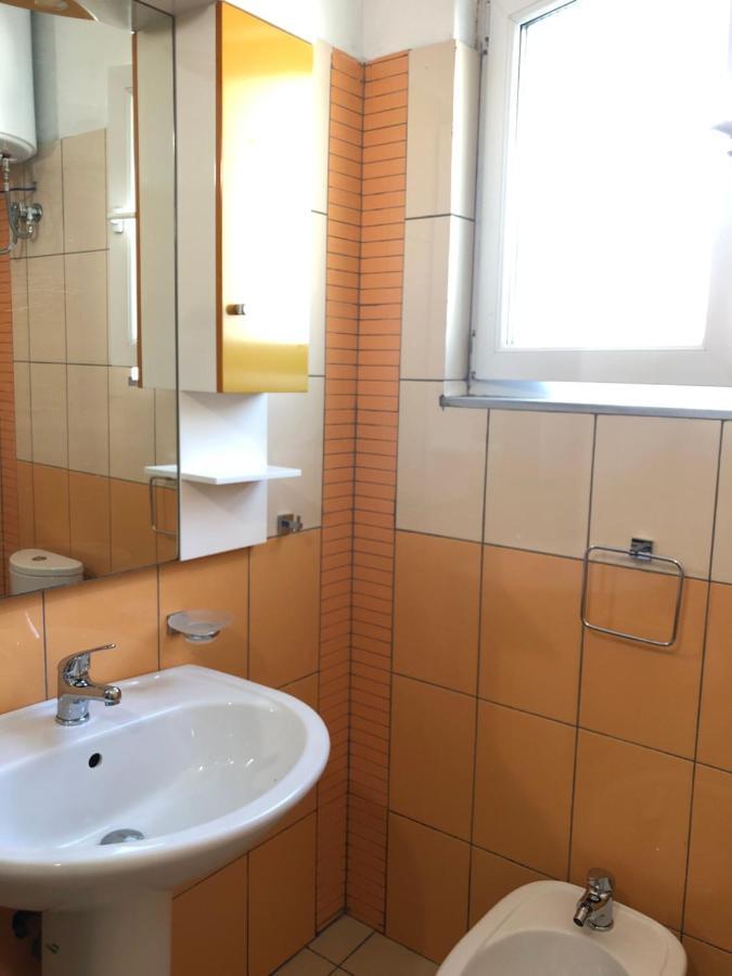 Lungomare Apartment Vlorë Eksteriør bilde