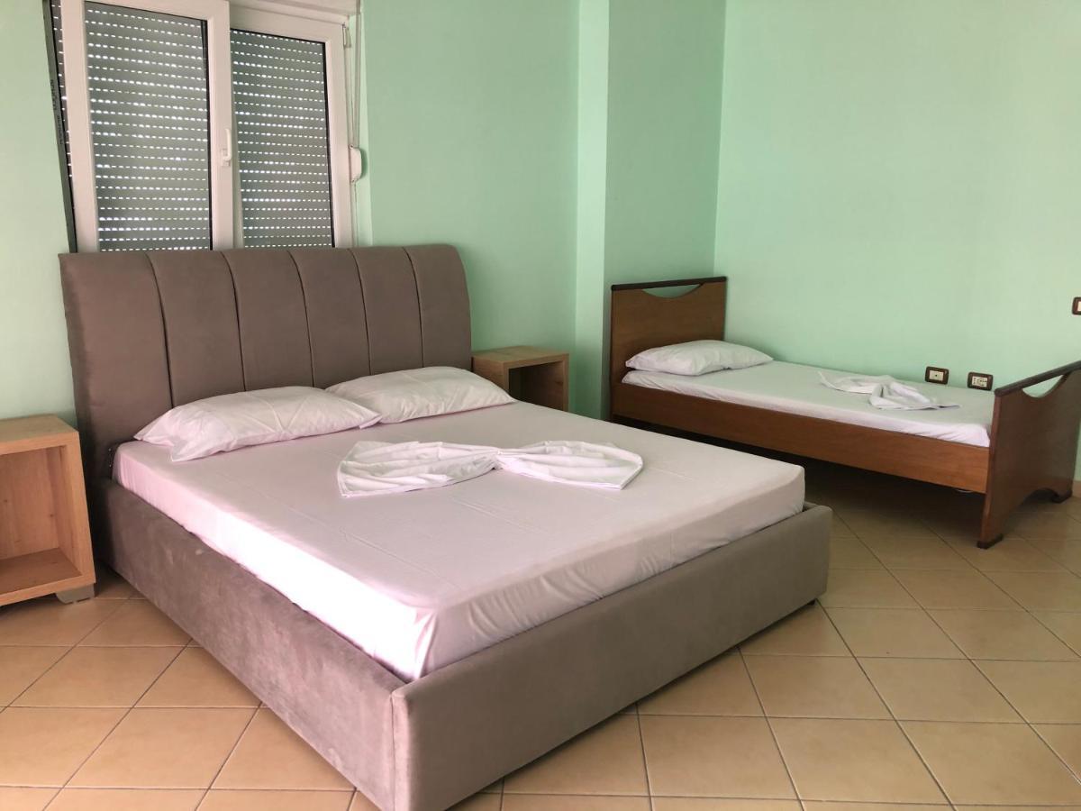 Lungomare Apartment Vlorë Eksteriør bilde